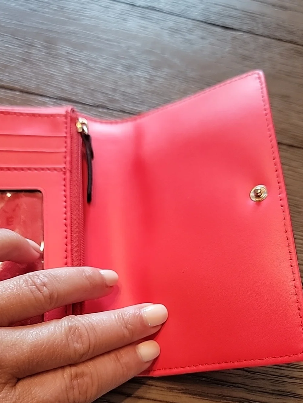 kate spade New York Bow Trifold Wallet In Geranium Pink